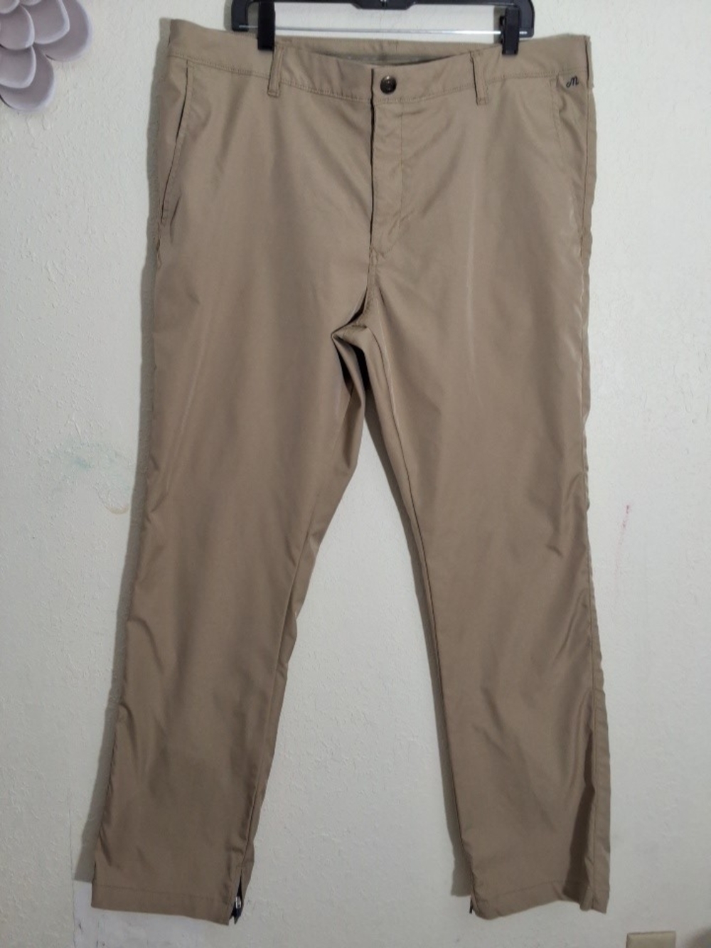 Bonobs 38x34 for Golf Chinos in Khaki Tan